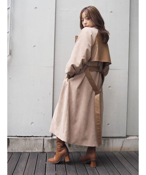 EVRIS（エヴリス）の「コーデュロイフェイクレザーコンビコート（トレンチコート・レディース・ブラック/ベージュ/ブラウン・FREE）」の6枚目の写真