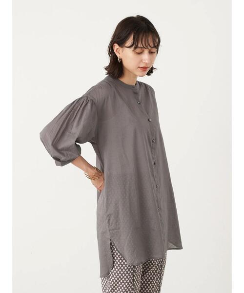 earth music&ecology（アースミュージックアンドエコロジー）の「ギャザーチュニック ＊（Tシャツ/カットソー・レディース・ホワイト系その他2/オレンジ/グレー/オフホワイト・FREE）」の10枚目の写真