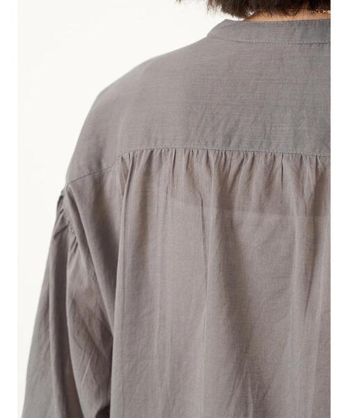 earth music&ecology（アースミュージックアンドエコロジー）の「ギャザーチュニック ＊（Tシャツ/カットソー・レディース・ホワイト系その他2/オレンジ/グレー/オフホワイト・FREE）」の14枚目の写真