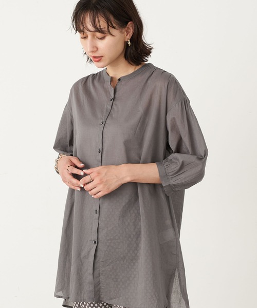 earth music&ecology（アースミュージックアンドエコロジー）の「ギャザーチュニック ＊（Tシャツ/カットソー・レディース・ホワイト系その他2/オレンジ/グレー/オフホワイト・FREE）」の3枚目の写真