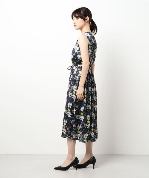 ANAYI（アナイ）の「フラワープリントロングワンピース（ワンピース