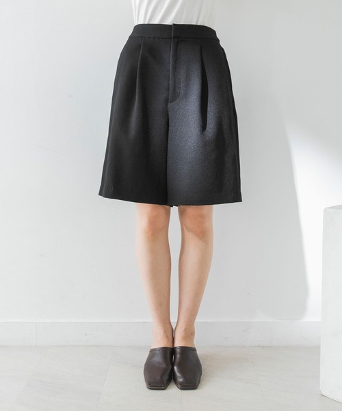 URBAN RESEARCH(アーバンリサーチ)の「オックスハーフパンツ(その他パンツ・レディース・ベージュ/ブラック・36/38)」の8枚目の写真