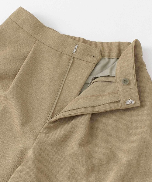 URBAN RESEARCH(アーバンリサーチ)の「オックスハーフパンツ(その他パンツ・レディース・ベージュ/ブラック・36/38)」の14枚目の写真