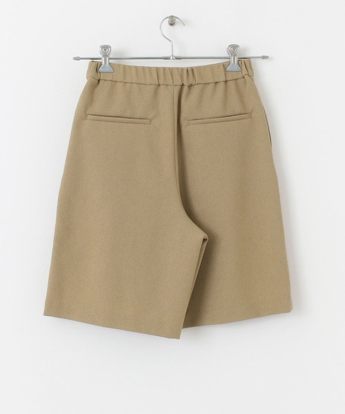 URBAN RESEARCH(アーバンリサーチ)の「オックスハーフパンツ(その他パンツ・レディース・ベージュ/ブラック・36/38)」の15枚目の写真