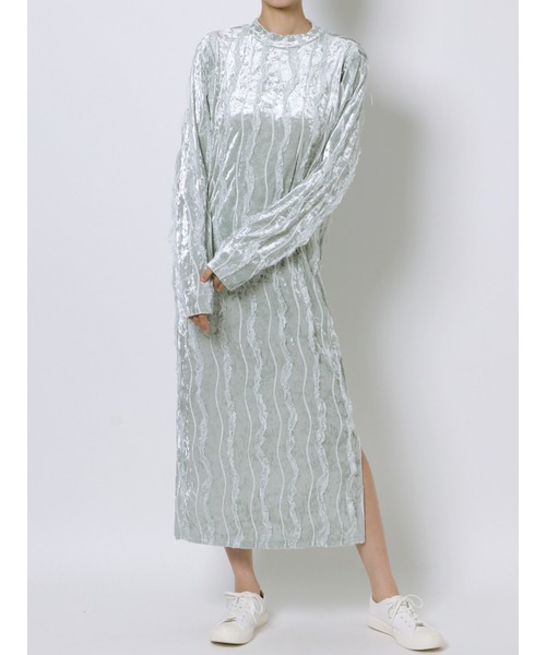 merry jenny（メリージェニー）の「【セットアップ】フリルベロアロングワンピース（ワンピース・レディース・ブラック/ミント/ライトブルー・FREE）」の22枚目の写真