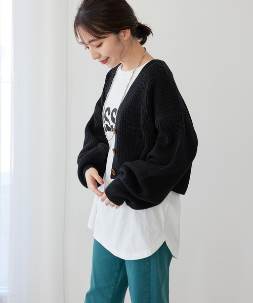 vis-`a-vis（ビサビ）の「【WEB限定】着回し力抜群ショート丈ボリュームスリーブカーディガン（カーディガン/ボレロ・レディース・ブラック/ベージュ/ピンク系その他2・FREE）」の4枚目の写真