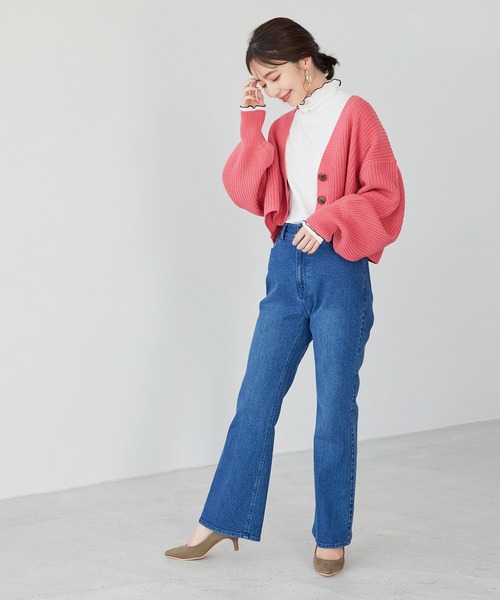 vis-`a-vis（ビサビ）の「【WEB限定】着回し力抜群ショート丈ボリュームスリーブカーディガン（カーディガン/ボレロ・レディース・ブラック/ベージュ/ピンク系その他2・FREE）」の16枚目の写真