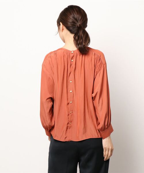 malla（マーラ）の「malla マーラ 割繊2wayギャザーブラウス（シャツ/ブラウス・レディース・アイボリー/ブラック/オレンジ・FREE）」の8枚目の写真