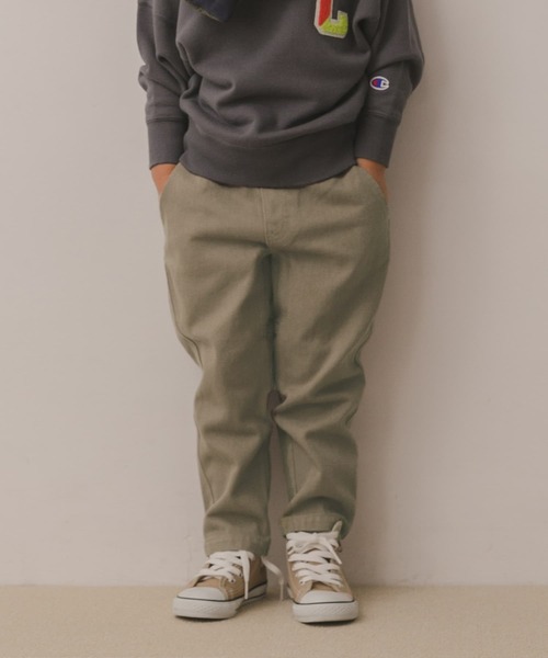 URBAN RESEARCH DOORS（アーバンリサーチドアーズ）の「ピグメントテーパードパンツ(KIDS)（その他パンツ・キッズ・ベージュ系その他/ブラック・105/120/135）」の3枚目の写真