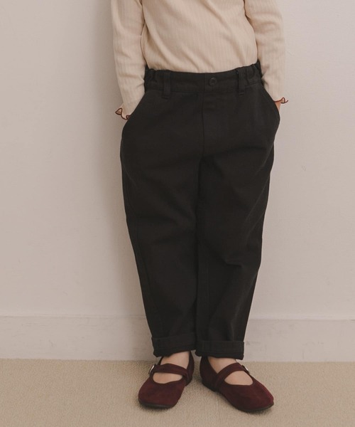 URBAN RESEARCH DOORS（アーバンリサーチドアーズ）の「ピグメントテーパードパンツ(KIDS)（その他パンツ・キッズ・ベージュ系その他/ブラック・105/120/135）」の5枚目の写真