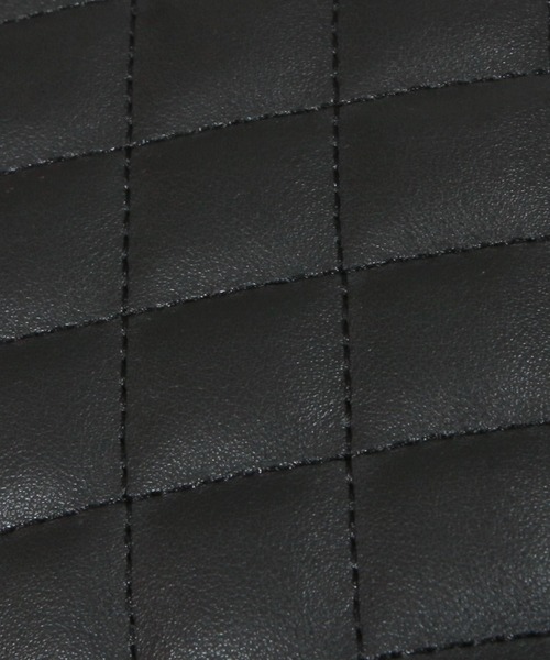 Julia Boutique（ジュリアブティック）の「キルティングスクエアチェーンショルダーバッグ/21600（ショルダーバッグ・レディース・オフホワイト/ブラック/ピンク・ONE）」の16枚目の写真