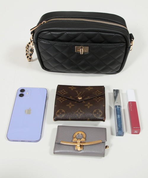 Julia Boutique（ジュリアブティック）の「キルティングスクエアチェーンショルダーバッグ/21600（ショルダーバッグ・レディース・オフホワイト/ブラック/ピンク・ONE）」の11枚目の写真