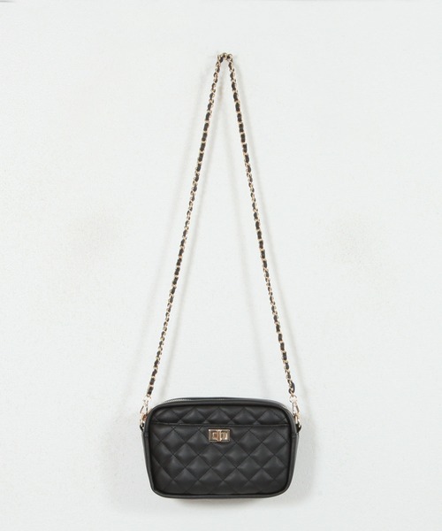 Julia Boutique（ジュリアブティック）の「キルティングスクエアチェーンショルダーバッグ/21600（ショルダーバッグ・レディース・オフホワイト/ブラック/ピンク・ONE）」の20枚目の写真