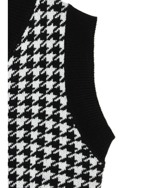 DURAS（デュラス）の「千鳥柄ニットベスト（ベスト・レディース・ホワイト/ブラック・FREE）」の5枚目の写真