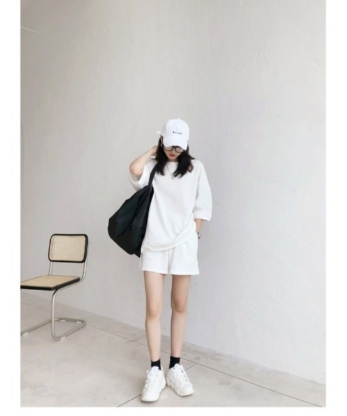 おしゃれスタ（オシャレスタ）の「ショートパンツ+トップス2点セットのルームウェア（その他ルームウェア・レディース・ホワイト/ブラック/グレー・M/L/XL）」の4枚目の写真