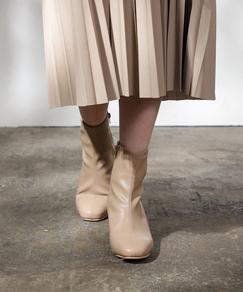 Honeys（ハニーズ）の「ストレッチブーツ（ブーツ・レディース・ブラック/アイボリー/ダークブラウン/モカ・L/S/LL/M）」の11枚目の写真