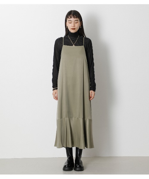 crie conforto（クリーコンフォルト）の「裾フレアバックリボンキャミワンピース（ワンピース・レディース・ライトブルー/ブラウン/ライトカーキ・SMALL/MEDIUM）」の9枚目の写真