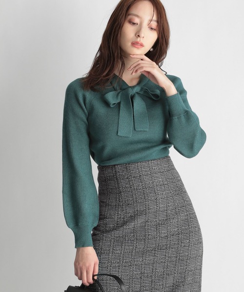 Andemiu(アンデミュウ)の「【吸湿発熱機能付き】リブボウタイ2WAYニット239202(ニット/セーター・レディース・ブラック/ブルー/ベージュ・FREE)」の9枚目の写真