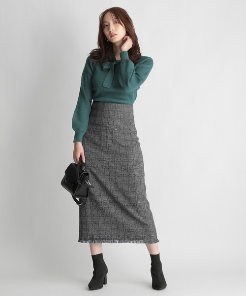 Andemiu(アンデミュウ)の「【吸湿発熱機能付き】リブボウタイ2WAYニット239202(ニット/セーター・レディース・ブラック/ブルー/ベージュ・FREE)」の11枚目の写真