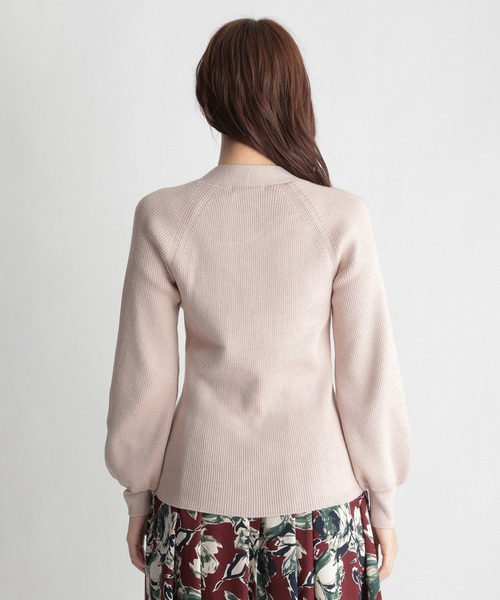 Andemiu(アンデミュウ)の「【吸湿発熱機能付き】リブボウタイ2WAYニット239202(ニット/セーター・レディース・ブラック/ブルー/ベージュ・FREE)」の17枚目の写真