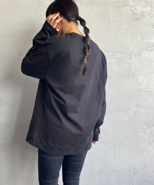 LACOSTE（ラコステ）の「【WEB限定】[LACOSTE/ラコステ] ワンポイントロゴ クルーネックロンT（Tシャツ/カットソー・レディース・グレー/ブラック/ホワイト/ネイビー・3/4/5/6）」の9枚目の写真