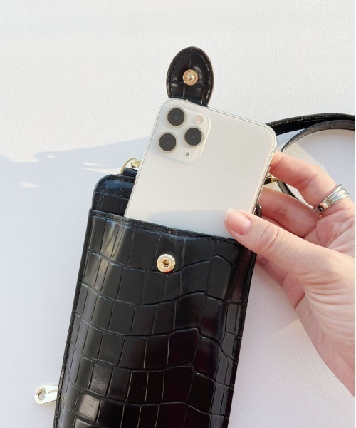 PairPair(ペアペア)の「スマホショルダーバッグ(ショルダーバッグ・レディース・ブラック・FREE)」の2枚目の写真