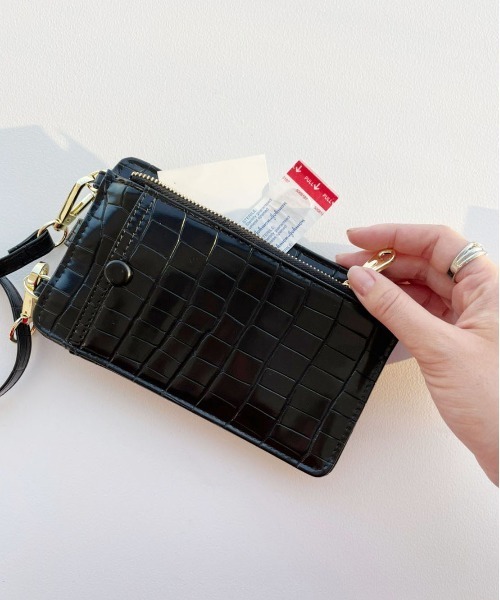 PairPair(ペアペア)の「スマホショルダーバッグ(ショルダーバッグ・レディース・ブラック・FREE)」の3枚目の写真