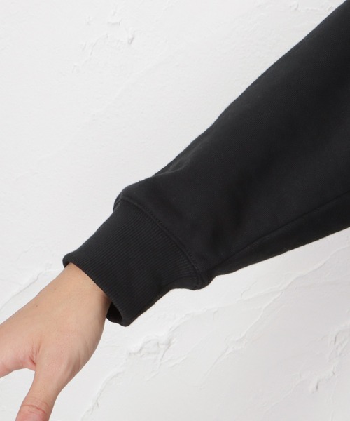 Mac-House(マックハウス)の「Smurf スマーフ プリント 裏毛スウェットプルオーバーパーカー(パーカー・メンズ・アイボリー/グリーン/ブラック・L/M)」の13枚目の写真