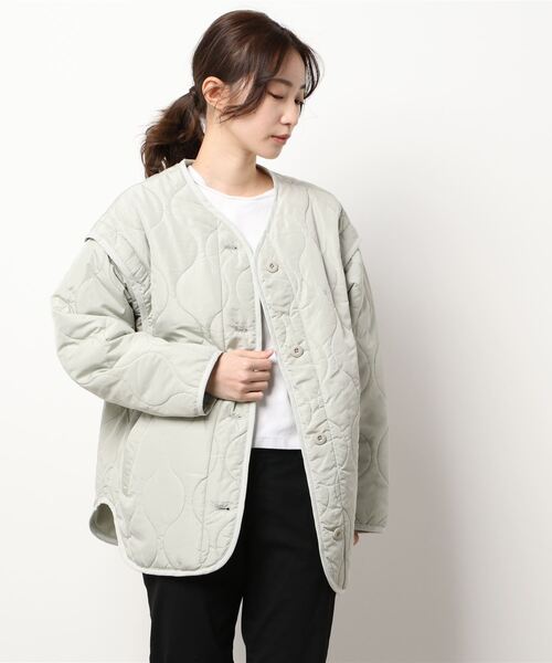 Samansa Mos2 blue（サマンサモスモスブルー）の「袖2WAYキルトジャケット（ノーカラージャケット・レディース・キナリ/ライトベージュ/ミント・ﾌﾘ-）」の10枚目の写真