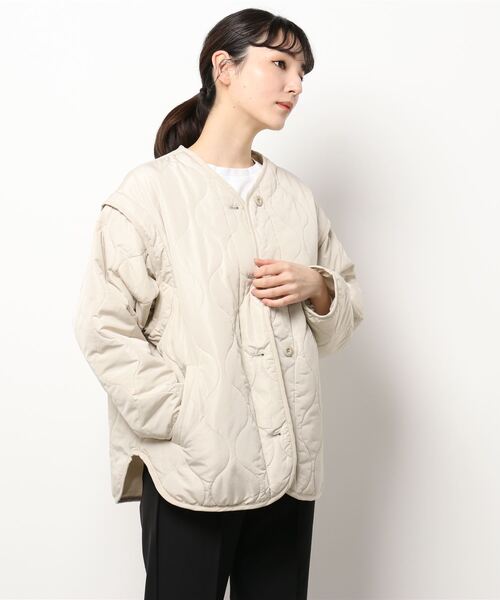 Samansa Mos2 blue（サマンサモスモスブルー）の「袖2WAYキルトジャケット（ノーカラージャケット・レディース・キナリ/ライトベージュ/ミント・ﾌﾘ-）」の9枚目の写真