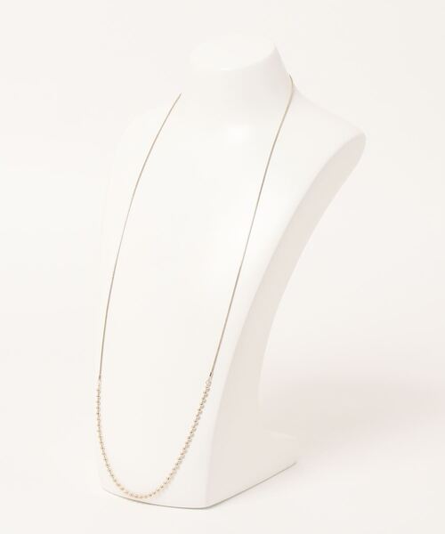 y/m by misato(イムバイミサト)の「メタルボールスライドロングネックレス(ネックレス・レディース・シルバー/ゴールド・FREE)」の4枚目の写真
