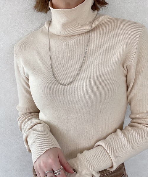 y/m by misato(イムバイミサト)の「メタルボールスライドロングネックレス(ネックレス・レディース・シルバー/ゴールド・FREE)」の2枚目の写真