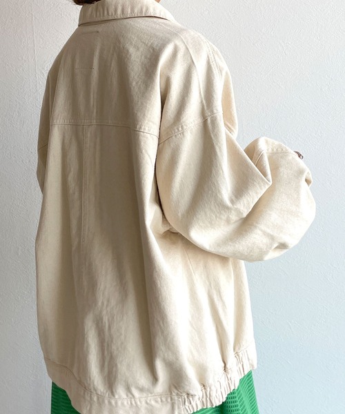 w closet（ダブルクローゼット）の「BIGシルエットGジャン（デニムジャケット・レディース・ブルー/キナリ・FREE）」の17枚目の写真