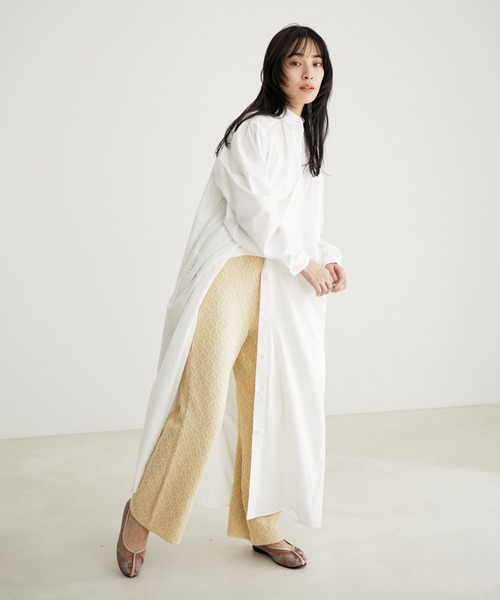 SALON adam et rope'(サロン アダム エ ロペ)の「刺繍チャイナシューズ(その他シューズ・レディース・ベージュ/ピンク・38/39/37)」の7枚目の写真