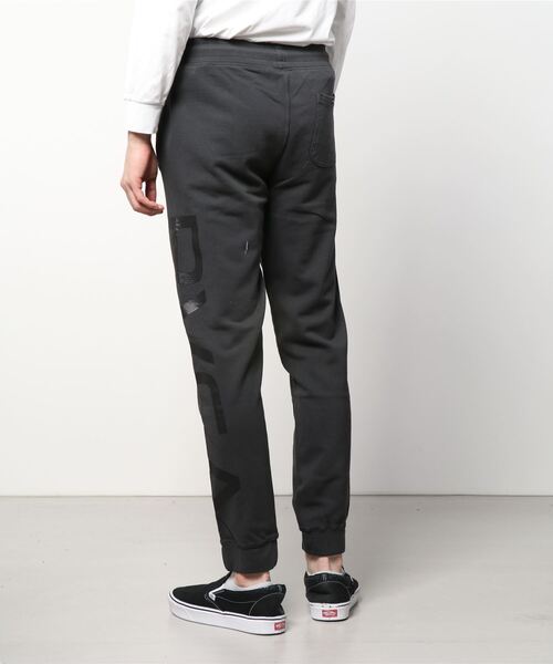 RVCA(ルーカ)の「RVCA メンズ BIG RVCA FLEECE PANT スウェットパンツ【2022年春夏モデル】ルーカロゴスウェットパンツ(スウェットパンツ・メンズ・ブラック/モスグリーン/ラベンダー・SMALL/MEDIUM/LARGE)」の19枚目の写真
