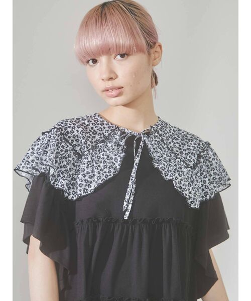 merry jenny（メリージェニー）の「flower race collar（付け襟・レディース・ブラック/レッド/ブルー・FREE）」の2枚目の写真
