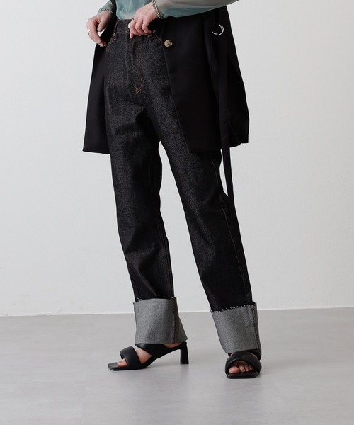 COLONY 2139（コロニートゥーワンスリーナイン）の「リジットデニムロールアップパンツ（デニムパンツ・レディース・ブラック/インディゴブルー・SMALL/MEDIUM）」の4枚目の写真