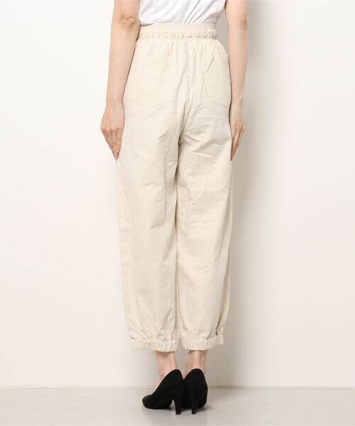 Samansa Mos2（サマンサ モスモス）の「ツイル裾ゴムテーパードパンツ（その他パンツ・レディース・オレンジ/カーキ/キナリ/ネイビー・ﾌﾘ-）」の5枚目の写真