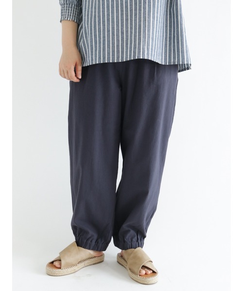 Samansa Mos2（サマンサ モスモス）の「ツイル裾ゴムテーパードパンツ（その他パンツ・レディース・オレンジ/カーキ/キナリ/ネイビー・ﾌﾘ-）」の4枚目の写真