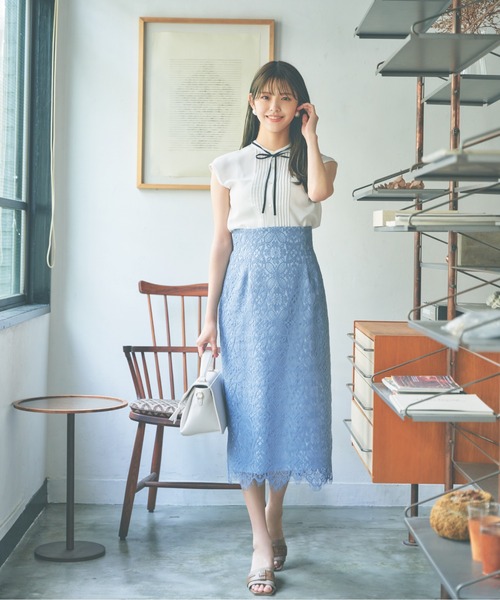 PROPORTION BODY DRESSING（プロポーションボディドレッシング）の「ハイウエストレースタイトスカート / 1212220500（スカート・レディース・ブルー/オフホワイト/ブラウン・MEDIUM/X-SMALL/SMALL）」の3枚目の写真