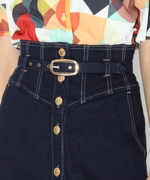 REDYAZEL（レディアゼル）の「ハイウエストデニム前ボタンタイトスカート（デニムスカート・レディース・ブルー/ネイビー・SMALL/MEDIUM）」の6枚目の写真