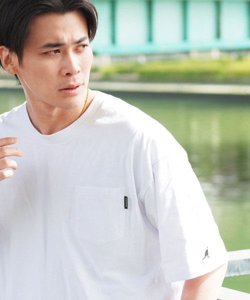 KANGOL（カンゴール）の「KANGOL カンゴール/ 刺繍ロゴTシャツ（Tシャツ/カットソー・メンズ・ホワイト系その他/グレー系その他/グリーン系その他/ブラック系その他/ホワイト系その他6/ブラック系その他2/ホワイト系その他2/ブラック系その他5/ホワイト系その他4/グレー系その他3/グリーン系その他3/ブラック系その他3/グリーン系その他2/ブラック系その他4/ホワイト系その他5/グレー系その他2/グレー系その他5/グレー系その他6/グレー系その他4/プラム/ブラック系その他6/グレー系その他7/ホワイト系その他3/パープル系/ブルー系その他・LARGE/MEDIUM/SMALL/X-LARGE）」の4枚目の写真