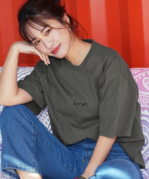 KANGOL（カンゴール）の「KANGOL カンゴール/ 刺繍ロゴTシャツ（Tシャツ/カットソー・メンズ・ホワイト系その他/グレー系その他/グリーン系その他/ブラック系その他/ホワイト系その他6/ブラック系その他2/ホワイト系その他2/ブラック系その他5/ホワイト系その他4/グレー系その他3/グリーン系その他3/ブラック系その他3/グリーン系その他2/ブラック系その他4/ホワイト系その他5/グレー系その他2/グレー系その他5/グレー系その他6/グレー系その他4/プラム/ブラック系その他6/グレー系その他7/ホワイト系その他3/パープル系/ブルー系その他・LARGE/MEDIUM/SMALL/X-LARGE）」の17枚目の写真
