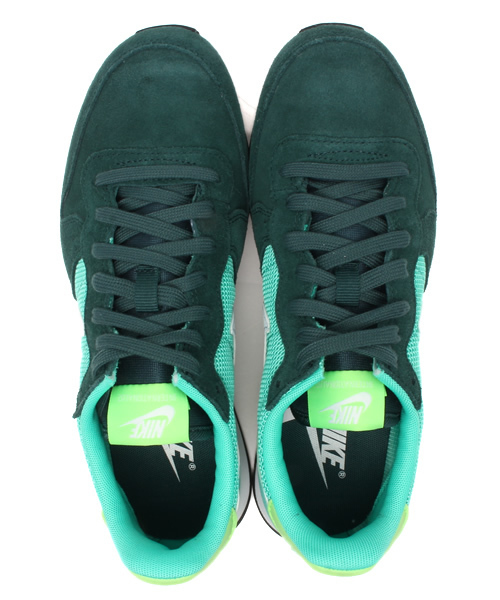 NIKE(ナイキ)の「ウィメンズ ナイキ インターナショナリスト WMNS NIKE INTERNATIONALIST 629684(スニーカー・レディース・ブラック/グリーン・24.5cm/23.5cm/24cm)」の9枚目の写真