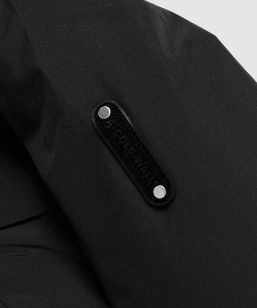 A-COLD-WALL*(アコールドウォール)の「NEPHIN STORM JACKET(その他アウター・メンズ・ブラック・M/L/XL)」の4枚目の写真