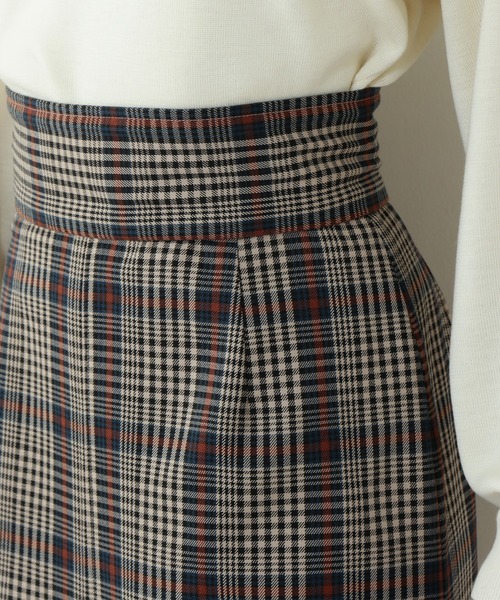N.(N. Natural Beauty Basic)(エヌエヌナチュラルビューティーベーシック)の「【S Size Line】◆チェック柄スリットタイトスカート(スカート・レディース・ブラウン系その他/ベージュ系その他・SMALL/MEDIUM)」の6枚目の写真