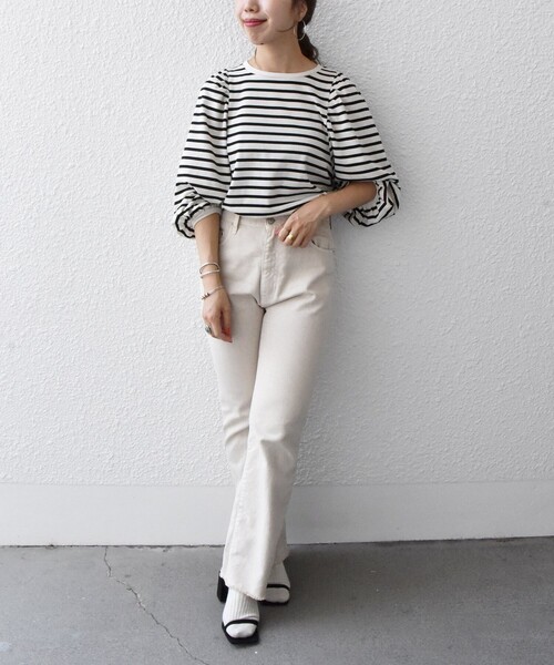 SHIPS any(シップス エニィ)の「SHIPS any:〈ウォッシャブル〉ボリューム スリーブ プルオーバー◇(Tシャツ/カットソー・レディース・オフホワイト/ブラック/その他・ONE SIZE)」の5枚目の写真