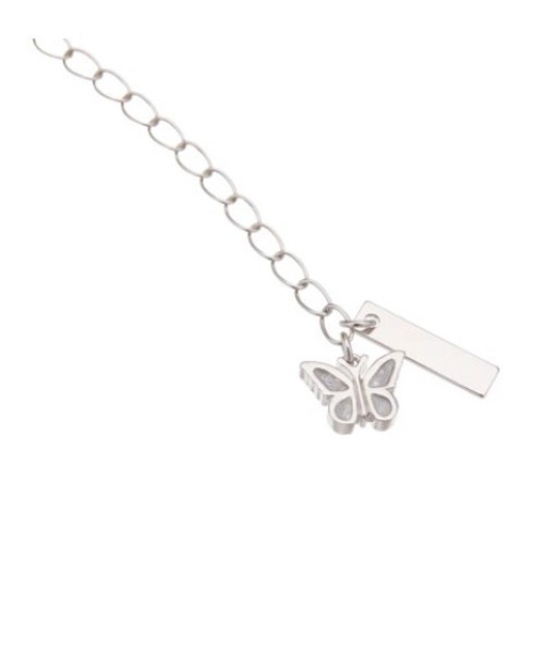 STUGAZI(スガキ)の「【STUGAZI/スガジ】Ed Hardy Eagle Angel Necklace / エドハーディ バタフライ ネックレス バタフライネックレス パール ネックレス パールネックレス シルバー ゴールド 蝶々 チェーンネックレス Y2K トライバル タトゥー(ネックレス・メンズ・シルバー/ゴールド・ONE SIZE)」の4枚目の写真