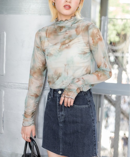 SpRay(スプレイ)の「水彩柄シアーボトルネックカットソー(Tシャツ/カットソー・レディース・アイボリー/グレイッシュベージュ/レンガ・FREE)」の5枚目の写真