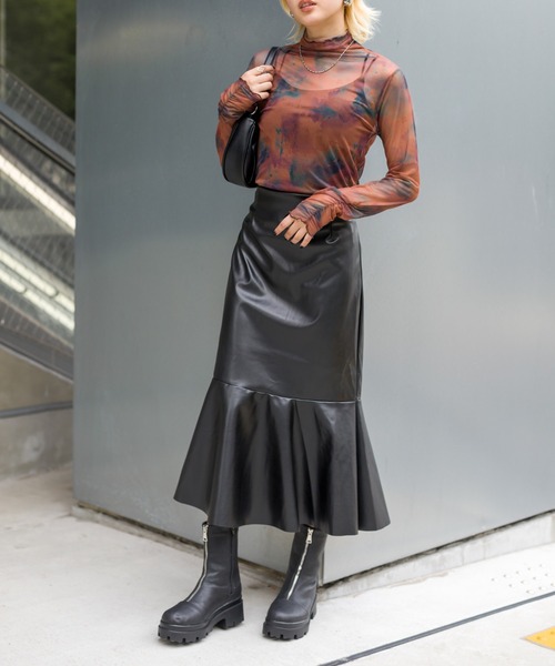 SpRay(スプレイ)の「水彩柄シアーボトルネックカットソー(Tシャツ/カットソー・レディース・アイボリー/グレイッシュベージュ/レンガ・FREE)」の13枚目の写真